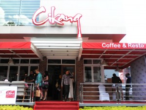 Cikang Hadirkan Masakan Padang Bernuansa Cafe