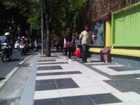 Pemprov DKI Canangkan Program “Trotoar Kita”