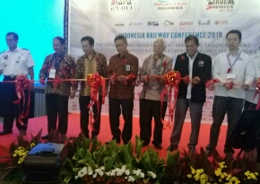 Terbesar di Asia Tenggara, Pameran Transportasi Darat dan Suku Cadang Resmi di Buka