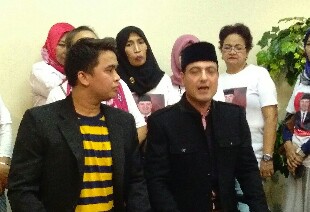 Billy Syahputra bersama Calon Presiden Sam Aliano