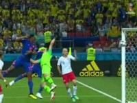 Kolombia Hempaskan Polandia 3-0