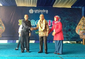 Semarak HUT ke-14, Unindra Makin Terdepan Dalam Pendidikan
