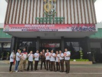 Peringati Hari Anti Korupsi, Kejaksaan Negeri Jakarta Utara Bagikan Stiker Ke Masyarakat