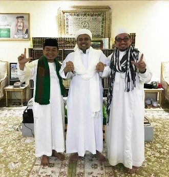 Bertemu di Mekkah, Habib Rizieq Apresiasi dan Dukung Kemenangan PKS di Pileg dan Pilpres 2019