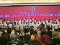 Jokowi Hadiri Halal Bi Halal dan Gelar RNA98 oleh Aktivis 98