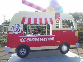Serunya Menikmati Aneka Ice Cream di Kota Harapan Indah