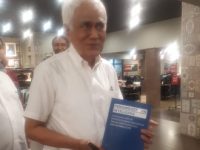 Komunitas Alumni ITB Tampilkan Pengindustrian Inteligensi sebuah buku oleh Saswinadi Sasmoyo
