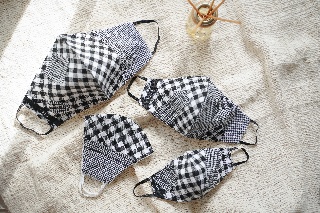 Tampil Keren Dengan Masker Stylish Eienno