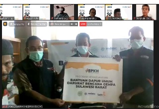 Ketua BPKH Anggito Abimanyu Resmikan Dapur Umum di Sulbar Bersama Lazismu