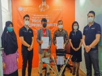 Shopping Charity Program Kolaborasi Grand Dafam Ancol dan Rumah Zakat