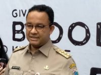 Anies: Angka Kasus Aktif Covid-19 DKI Menurun