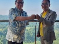 Bertemu Airlangga Hartarto, Ridwan Kamil Sampaikan Aspirasi Pengelolaan Ladang Minyak Marjinal
