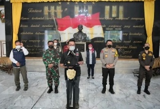 Gubernur Ridwan Kamil: Bandung Raya Siaga 1 COVID-19