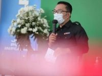 Ridwan Kamil Lepas Ekspor 23 Ton Produk Kelapa Parut Kering ke Kosta Rika