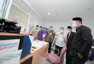 Ridwan Kamil Dampingi Menko PMK Tinjau Pelayanan dan Fasilitas RSKIA Bandung