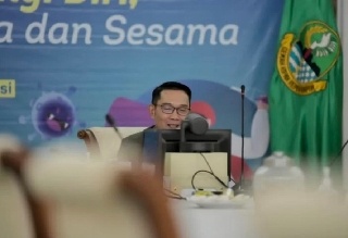 Jabar Terima Suplemen Kesehatan Rp6,8 Miliar 25.000 Botol Prioritas Nakes di Zona Merah