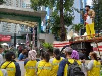 Gelar Aksi Demo, Puluhan Perempuan KKH Minta Menkumham Yasonna Laoly Tahan Askara Harsono