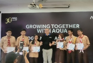 AQUA Japan Tumbuhkan Semangat Inovatif Pada Generasi Muda Melalui Program Edukasi & Literasi