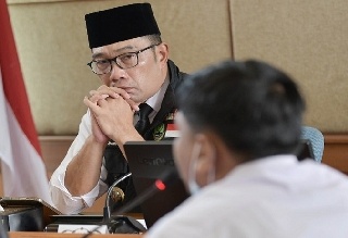 Ridwan Kamil Usul Bentuk Gugus Tugas Honorer