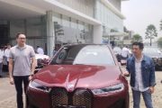 Pertama Di Indonesia, BMW Astra Serah Terima BMW iX
