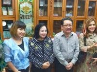 Klinik Bedah Plastik Queen Gandeng Pelanggan Setia Gelar Santunan Anak Yatim