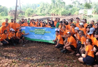 FIFGROUP Ajak Karyawan Peduli Pesisir dan Pantai