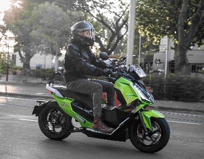 ALVA Cervo Jadi Primadona Motor Listrik di GIIAS 2023 Menangkan Kategori Most Driven Motorcycle