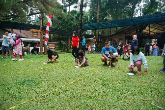 Semarak Lomba Kemerdekaan RI Bersama Satwa di Royal Safari Garden