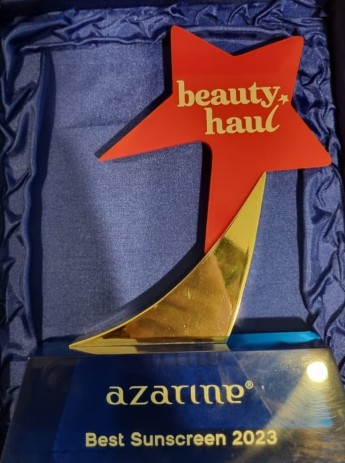 Azarine Cosmetic Kembali Raih Penghargaan