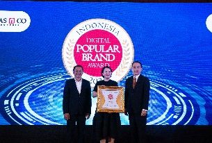 Perkuat Aktivitas Digital, MR DIY Raih Indonesia Digital Popular Brand Award 2024