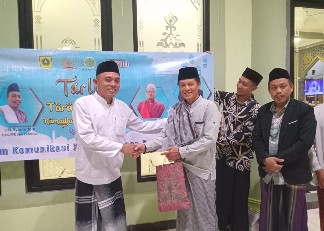 Kepala Desa Padurenan dan Perangkat Desa Laksanakan Tarawih Keliling