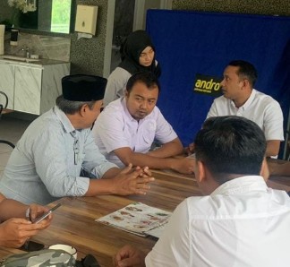 Ust. Abdul Muis Mengajak Seluruh Masyarakat Serta Anggota FKAAI untuk Menjaga Keamanan dan Ketertiban Serta Menjauhi Isu-isu Hoaks Menjelang Pilkada Serentak 2024