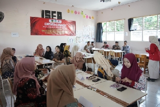PSF dan Pemkab Kediri Kolaborasi Bangun Pendidikan Berkelanjutan di SMA Dharma Wanita 1 Pare Boarding School