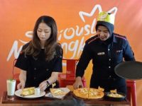 Kamu Harus Coba! Inovasi Menu Terbaru dan Terberani Pizza Hut dan Durian Musangking, Seriously?