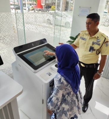 Mesin Digital CS BRI Cabang Kebayoran Baru, Layanan Nasabah Lebih Mudah dan Cepat