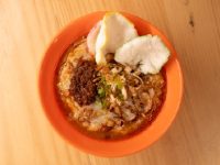 Menemukan Cita Rasa Unik Bubur Bangladesh di Tengah Kota, dari Warkop Agam Disko