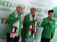 Habib Abdul Hakim Azmatkhan Donasikan Rp20 Juta dan Sebuah Rumah untuk Palestina