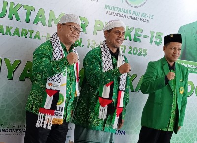 Habib Abdul Hakim Azmatkhan Donasikan Rp20 Juta dan Sebuah Rumah untuk Palestina