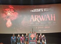 Poster & Trailer Film Arwah Resmi Dirilis, Kisahkan Reuni Keluarga yang Berujung Maut hingga Teror yang Mengerikan