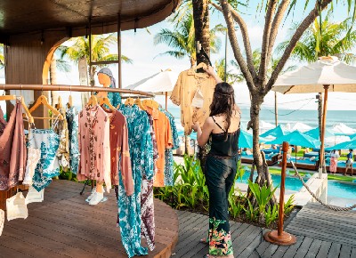 HOLYWINGS STORE X GHEA RESORT: Sebuah Kolaborasi Gaya Hidup yang Sarat Makna
