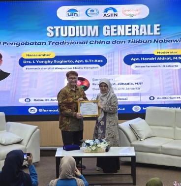 Drs Yongky Kupas Tuntas Akupunktur dan Tibbun Nabawi di Kuliah Umum “Studium Generale” UIN Jakarta