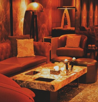 AM Lounge Angkat Standar Hiburan Malam Premium dan Ekslusifitas di Jakarta