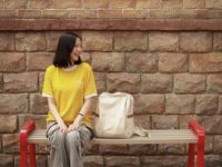 Sukses Kaori dan Kolaborasi Peanuts: Strategi Cerdas HIBI Menjadi Pelopor Tas Lokal Timeless dan Terjangkau