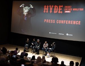 Hyde Guncang Jakarta! Siap Pakai Batik di Satu-satunya Show Asia