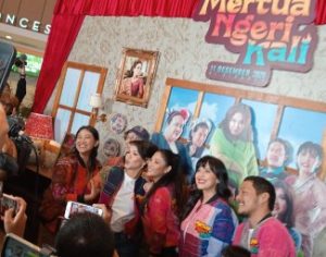 Bunda Corla Hadir dalam Drama Keluarga Komedi “Mertua Ngeri Kali”