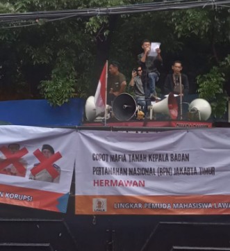 Desak Nusron Wahid Dicopot, Massa Aksi LPMLK Demo BPN Jaktim