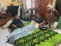 BRI Branch Office Mall Ambasador Berikan Pendampingan Layanan kepada Nasabah dengan Keterbatasan Kesehatan