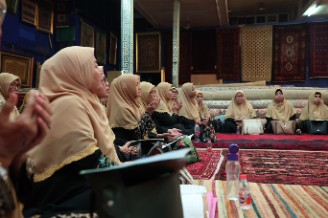 Pesan Rohani Ustazah Bahijah Hamid di Alhamd Carpet Radio Dalam: Doakan Bapak Presiden Prabowo Subianto Hafidzahullah di Setiap Shalat