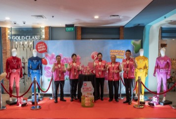 Yakult Kenalkan Varian Stroberi di Tengah Tren Gaya Hidup Sehat Masyarakat