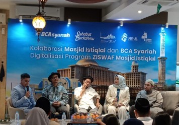 BCA Syariah: Literasi Keuangan Syariah Capai 43 Persen, Inklusi Masih 13 Persen
